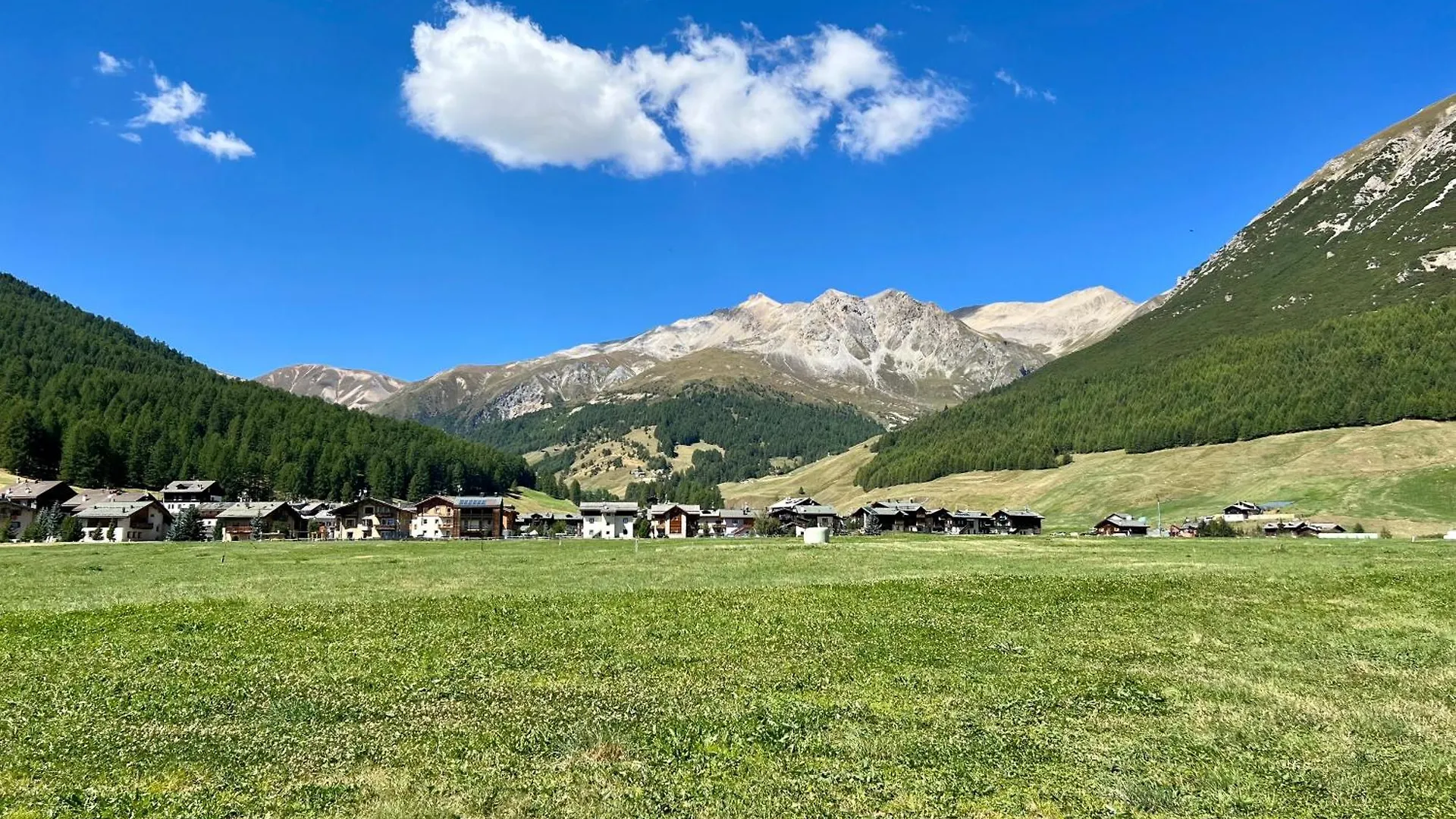 ***  Hotel Adele Livigno Italien